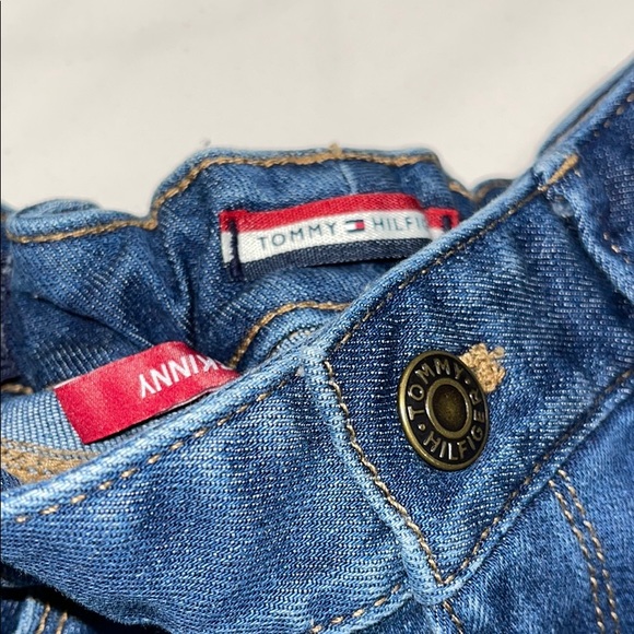 Jeans - Picture 2 of 3